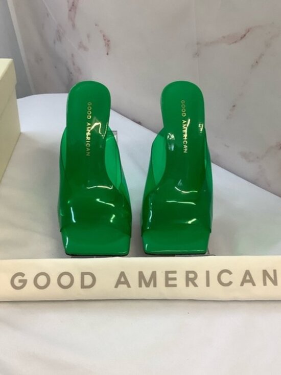 Good American Shoes - NIB Good American Emerald Green 4" Heels Size 5